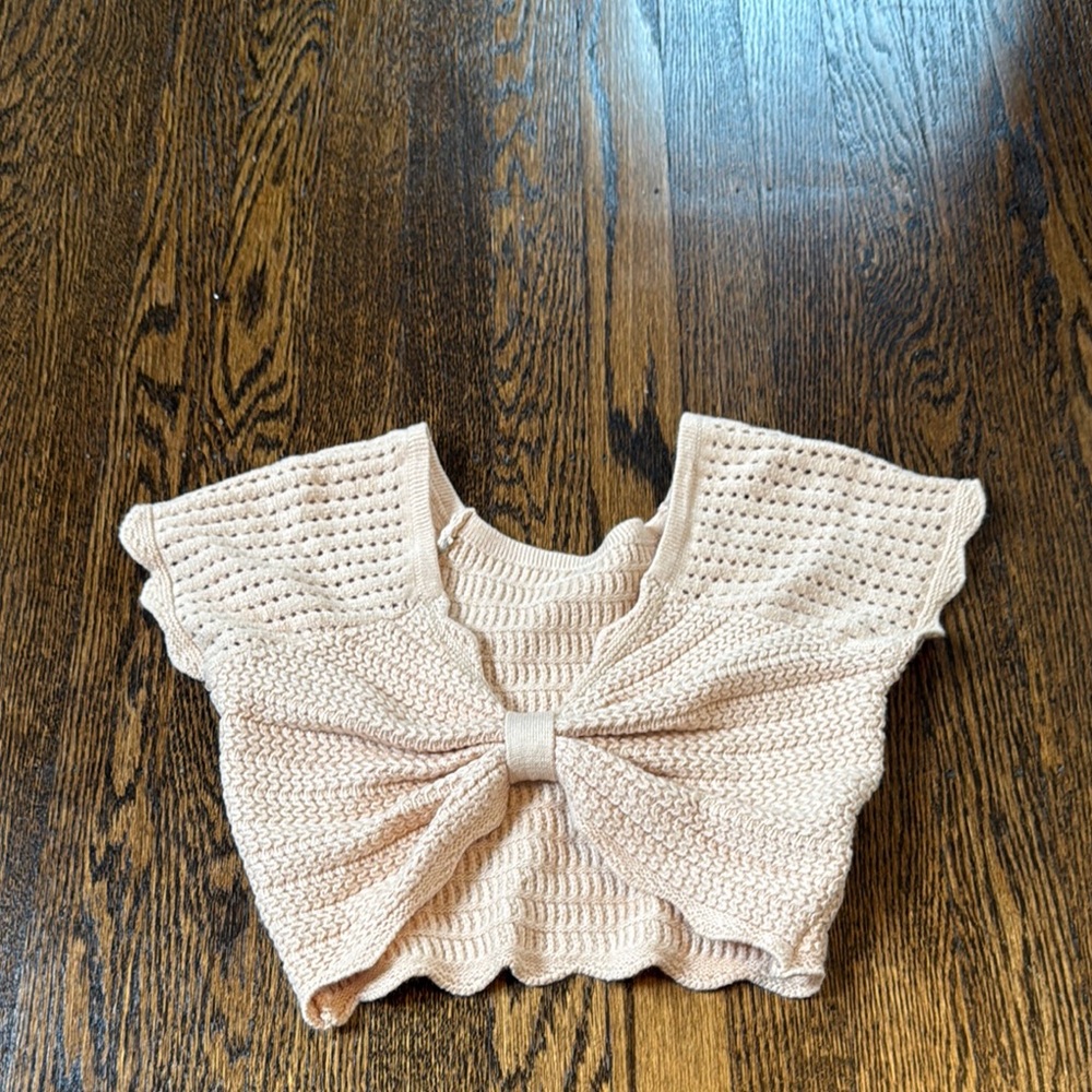 3/$15 SHEIN Cream Knit Crop Top